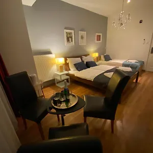Apartman Elegancia, Budapest