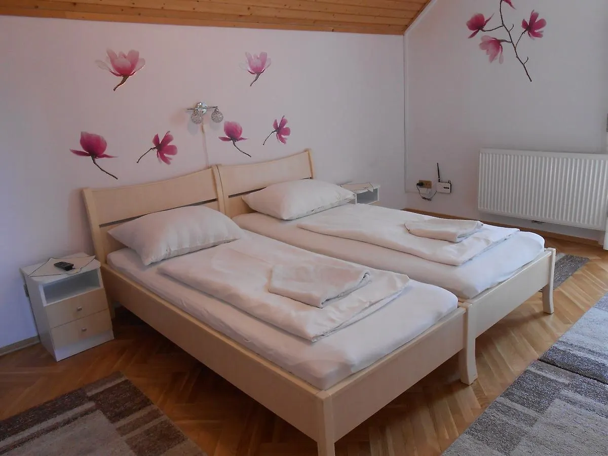 Aranyeső Vendégház Csorbai Budapest